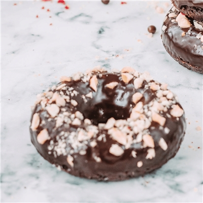 RECEPT: Čokoládové donuty RECEPT: Čokoládové donuty